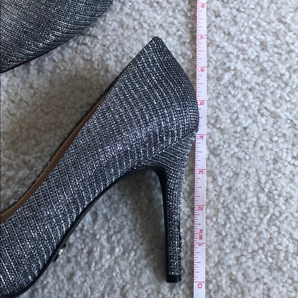 MICHAEL Michael Kors silver heels - Picture 6 of 7